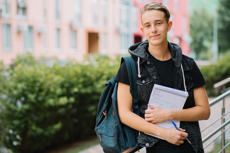 Apply Now For National Indigenous Scholarship Program