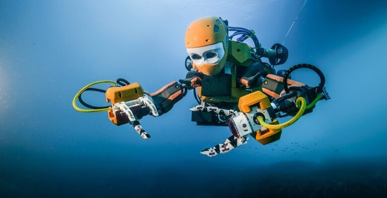 Diving Deep: Unveiling the Secrets of the Ocean with OceanOneK